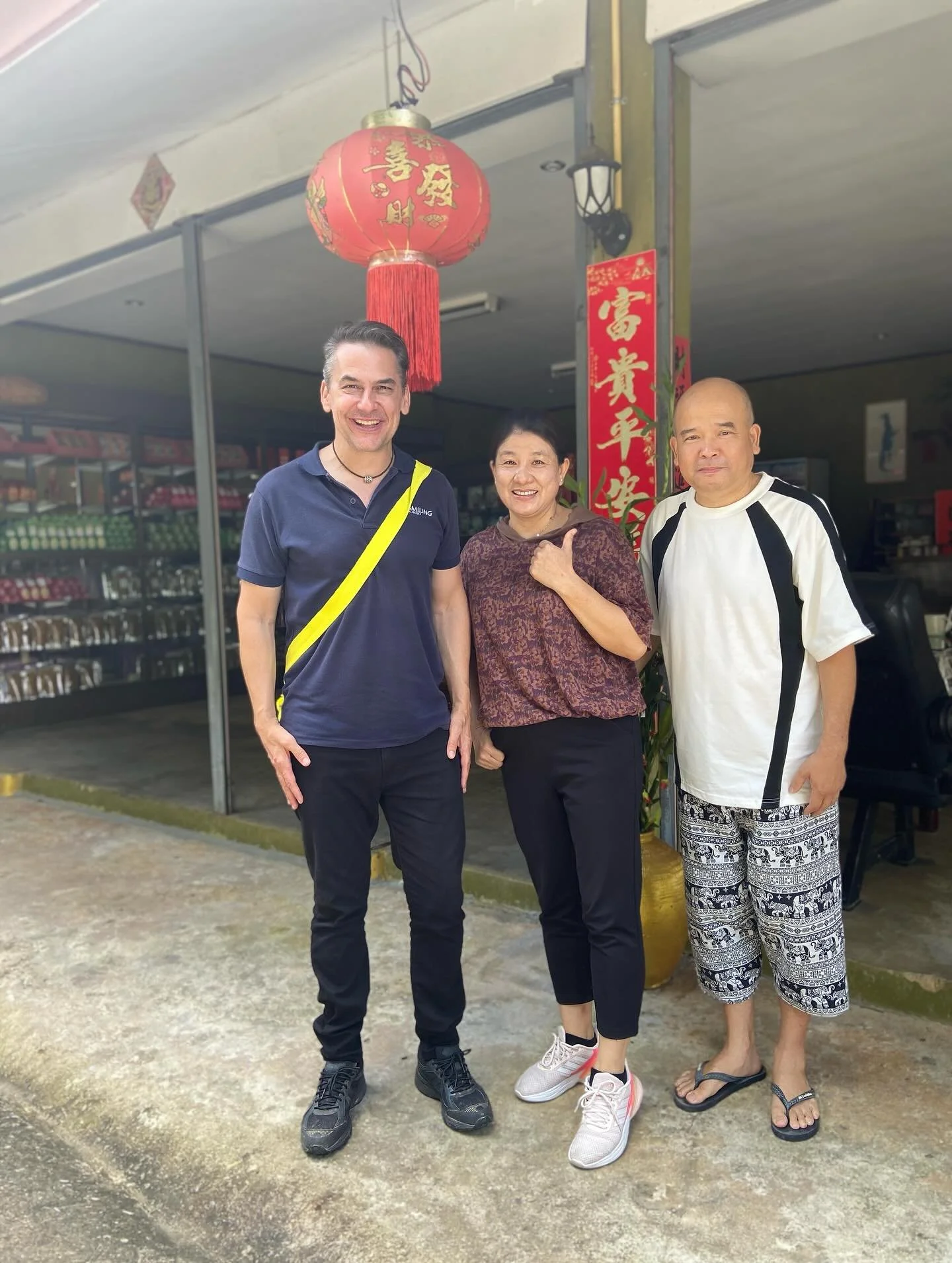 Today was a highlight real of visiting old friends and acquaintances in Chiang Rai. From the earliest days of our explorations up here until today, wonderful local relationships have enhanced our lives in Thailand, and of course, elevated our guests&
