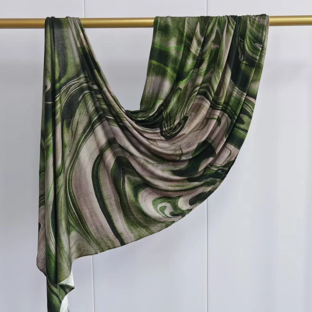 Emerald Marble – Printed Jersey Hijab