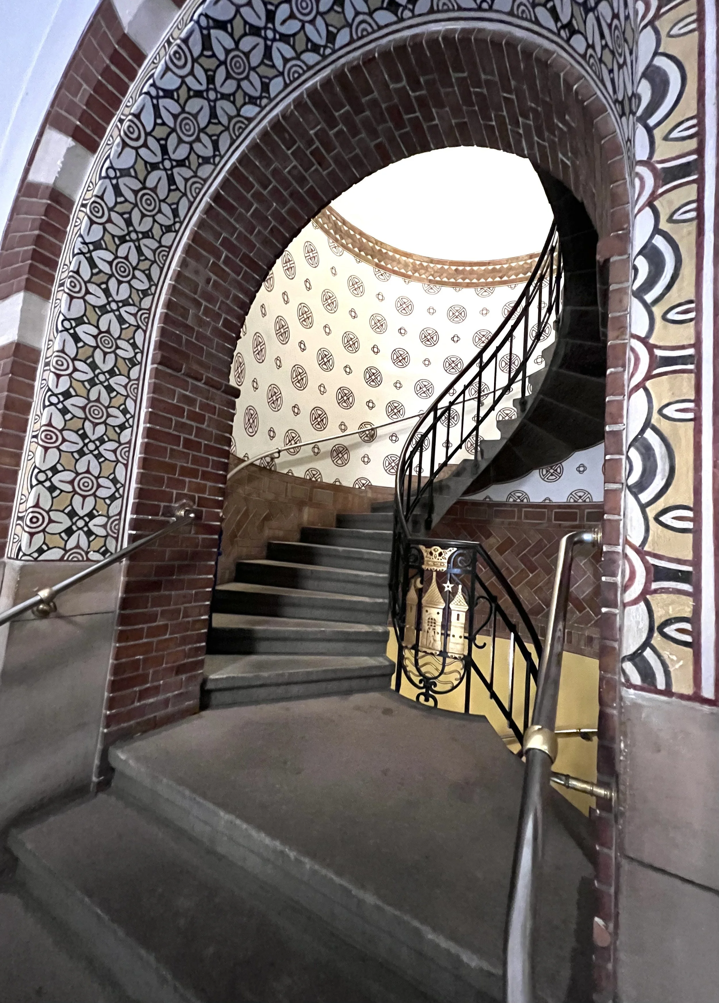 1Apr2025Kbh Rådhus trappeopgang IMG_0076.jpg