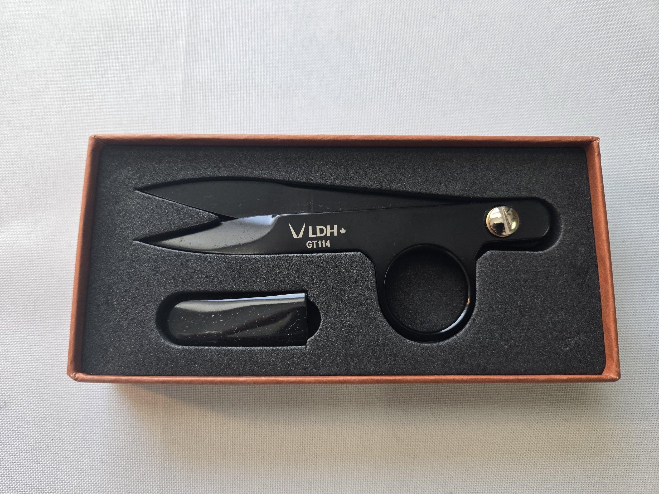 Thread snip, midnight edition,