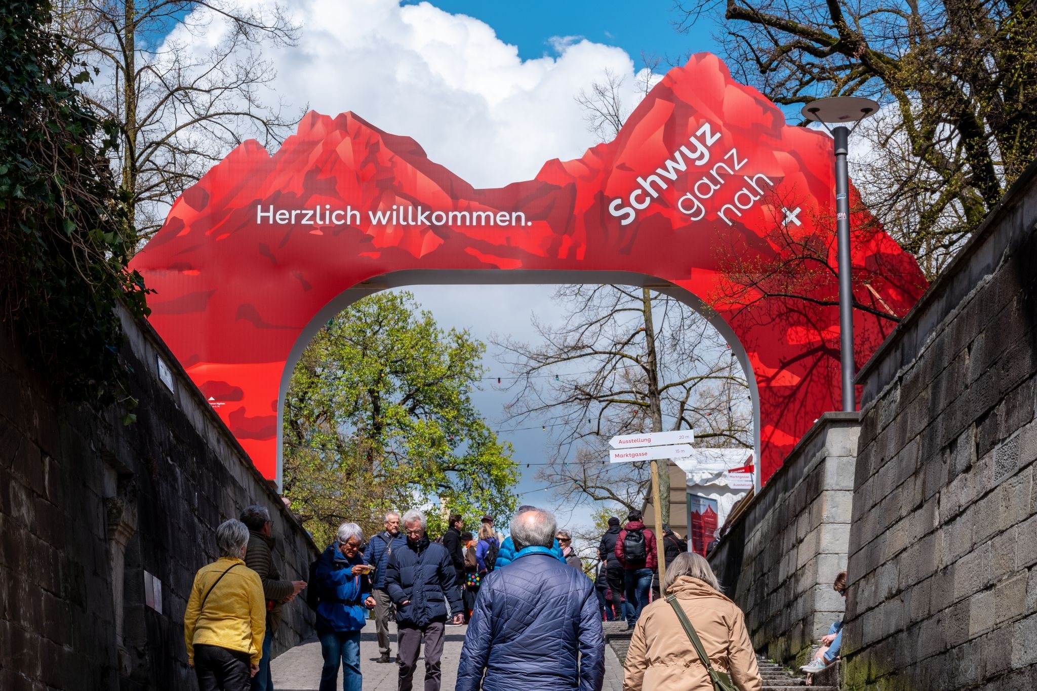 Schwyz Zürich Sechseläuten Gipfel-Stürmer Erlebnis Event_24.jpeg