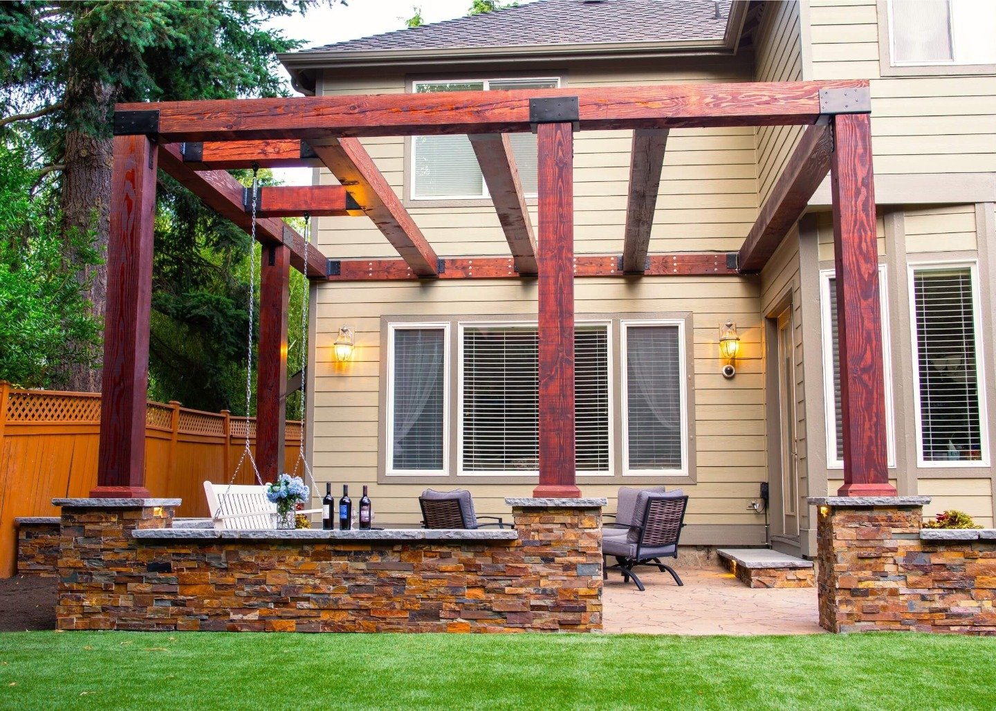 Retaining wall and pergola in Remond WA