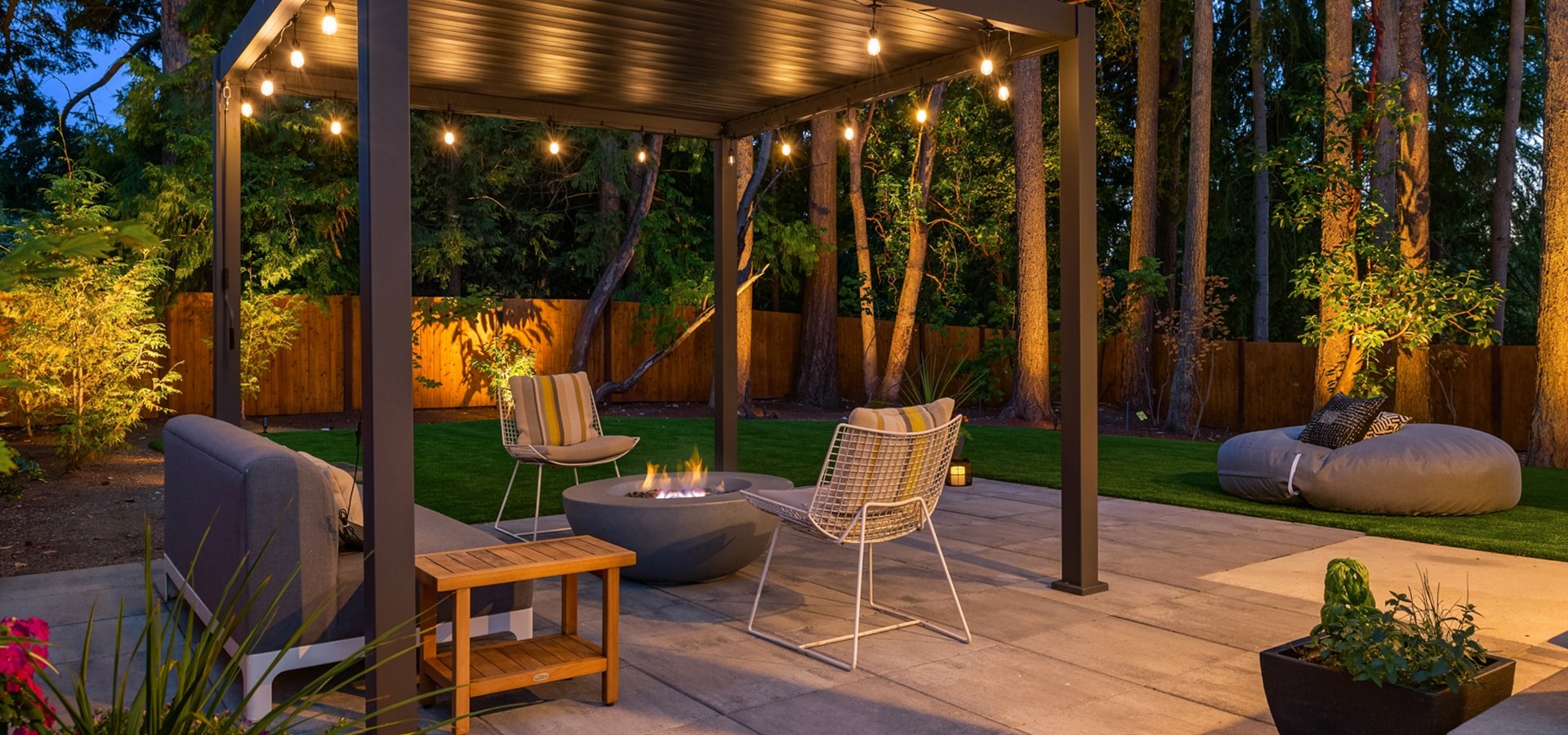 Landscape design with fire pit and pergola in Issaquah, WA