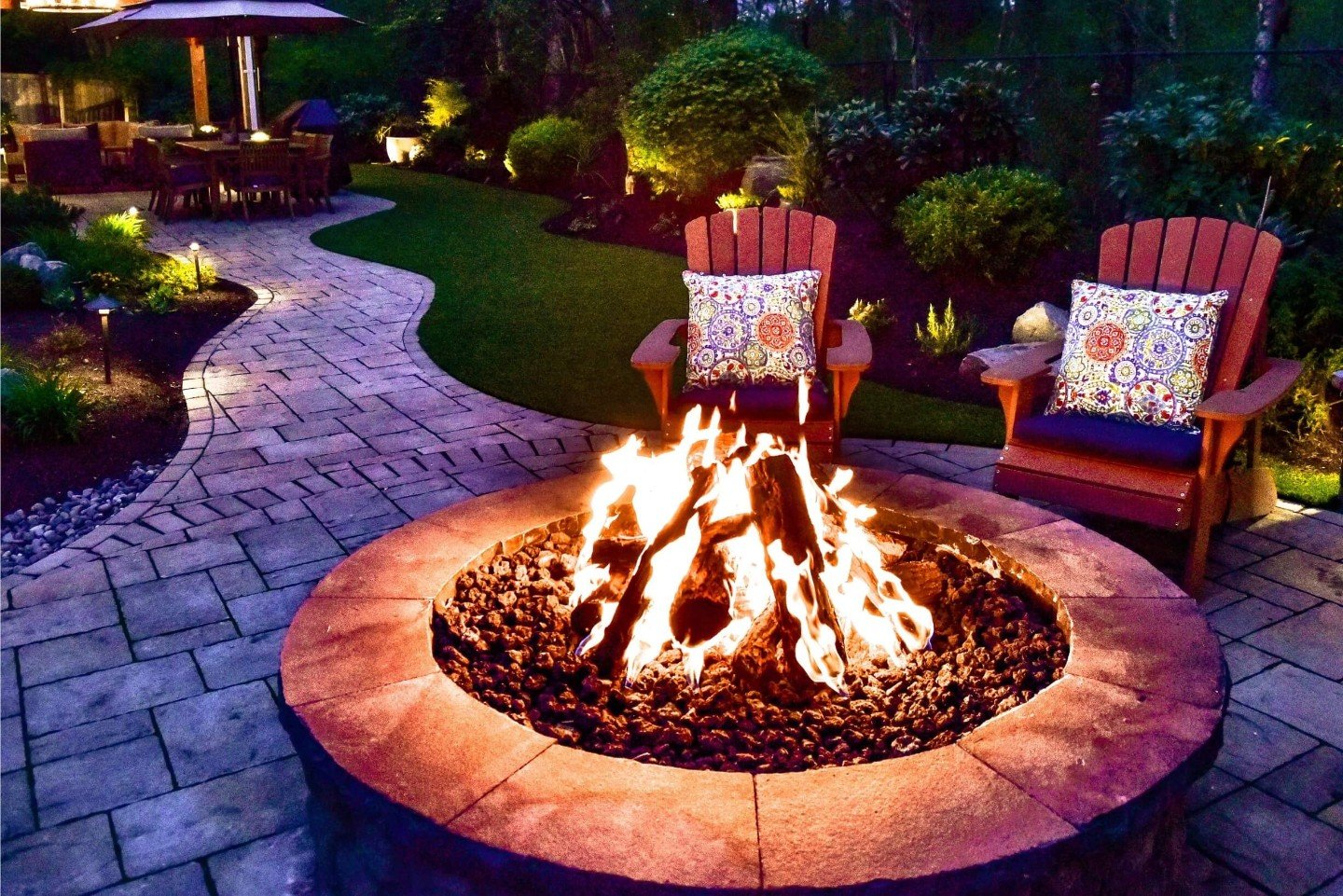 Paver patio with fire pit in Kirkland WA