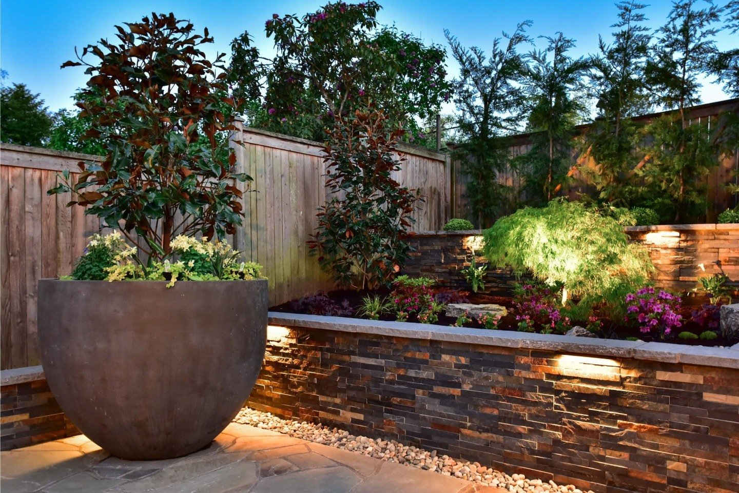 Water feature and retaining wall in Mercer Island WA