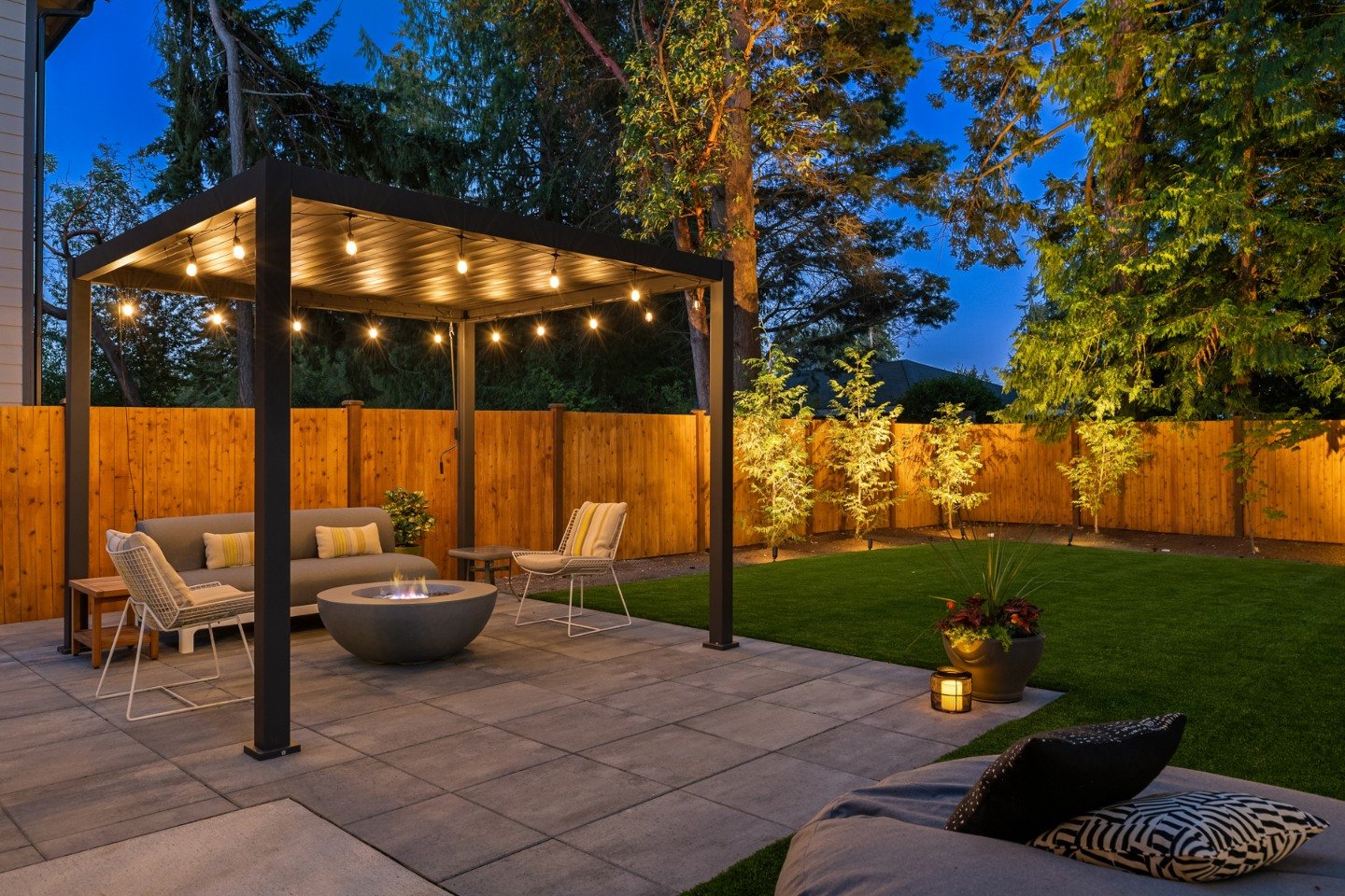 Pergola and outdoor lightining in Redmond WA