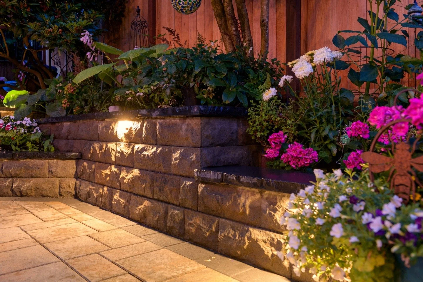 Mercer Island, WA top landscaping company for paver patio installation
