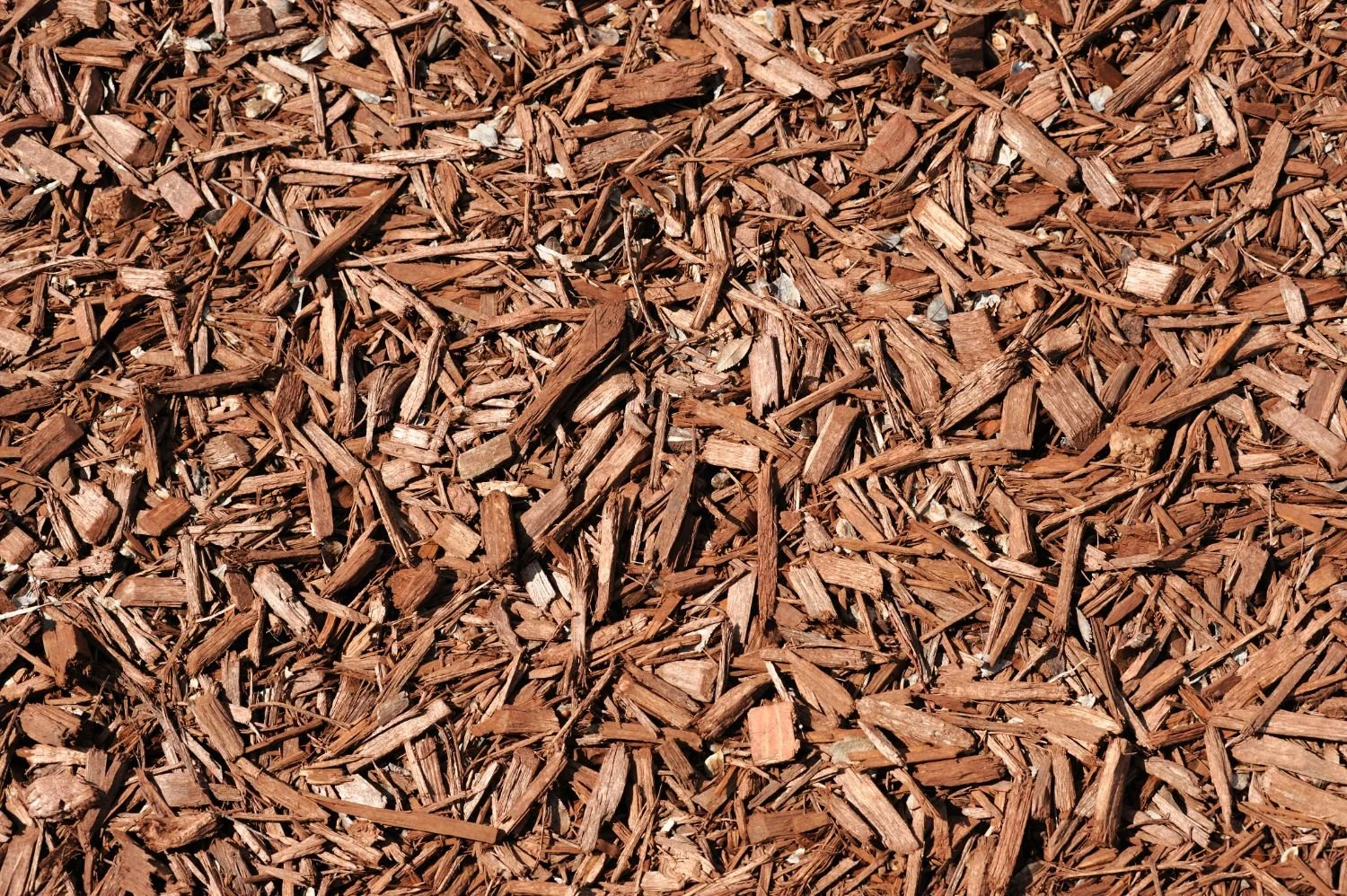 Shredded bark mulch and bulk landscape materials in Casco, MI