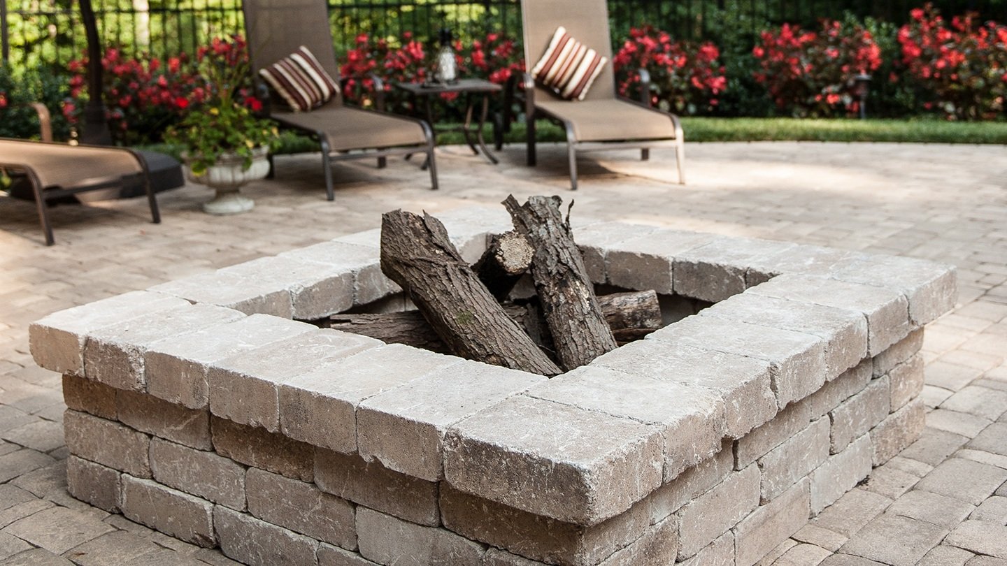 Modern fire pit in Short Pump, VA (Copy)