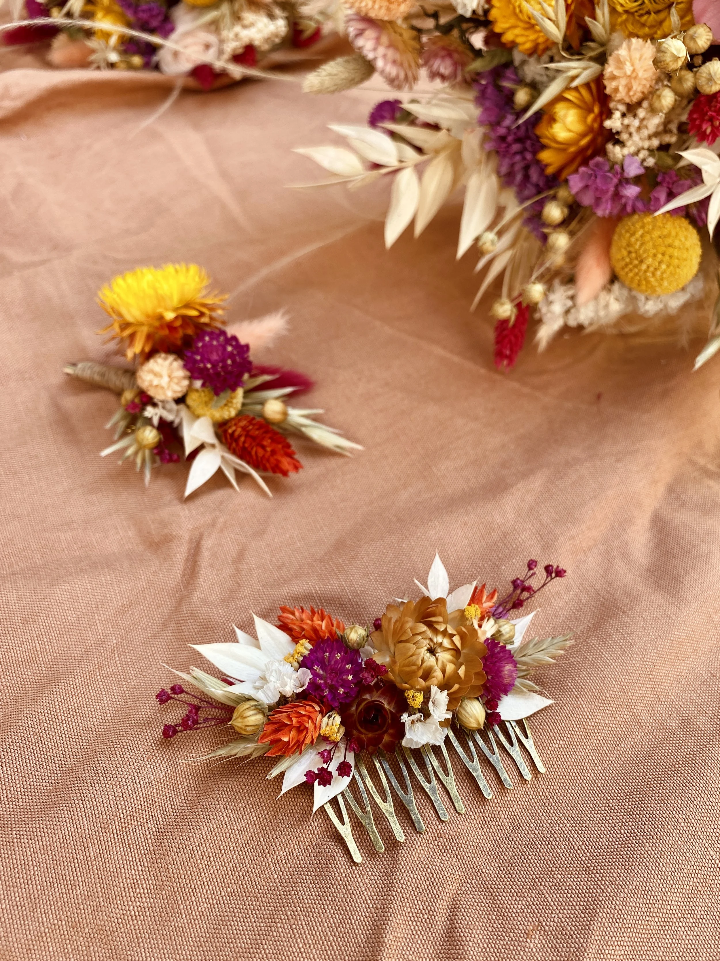 Bouquets-accessoires-mariage-Annelaure&Max-ENJOIE-3.jpeg