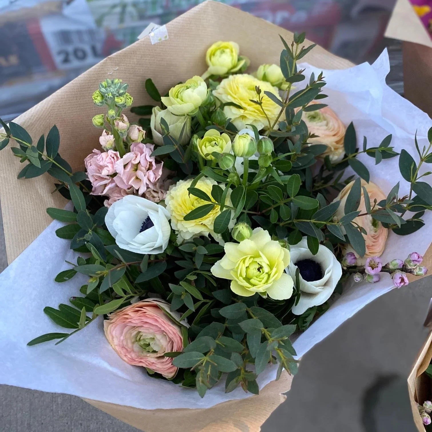 Bouquet-fleurs-hiver-2025-ENJOIE-7.jpg