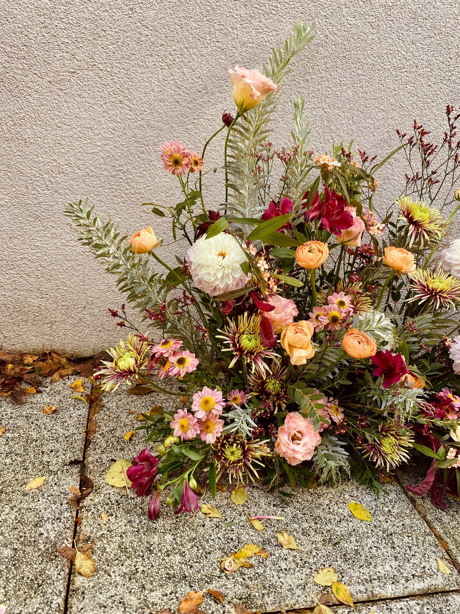 Devant de tombe (octobre 2025)