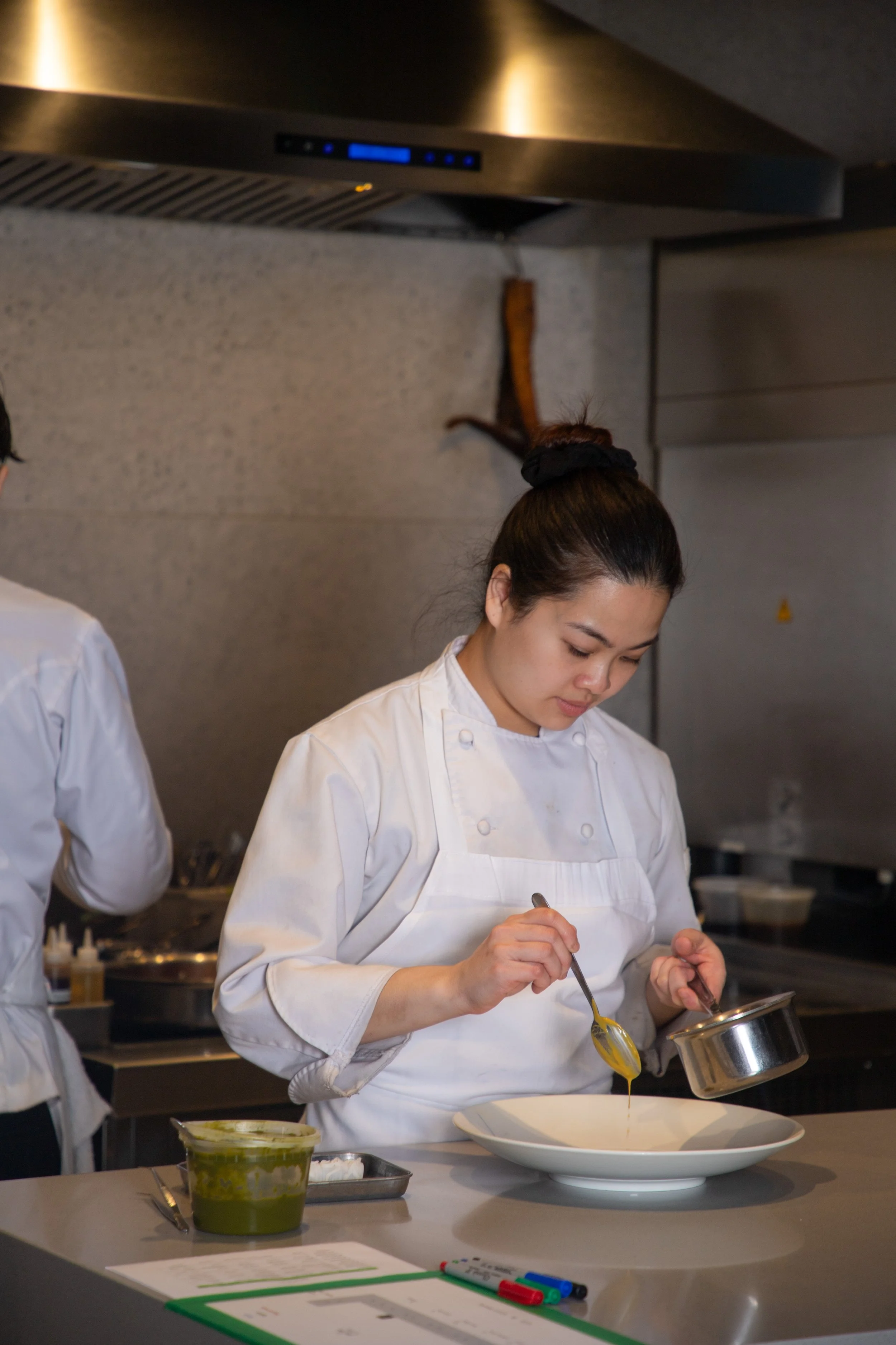 Dinner Service 06.jpg