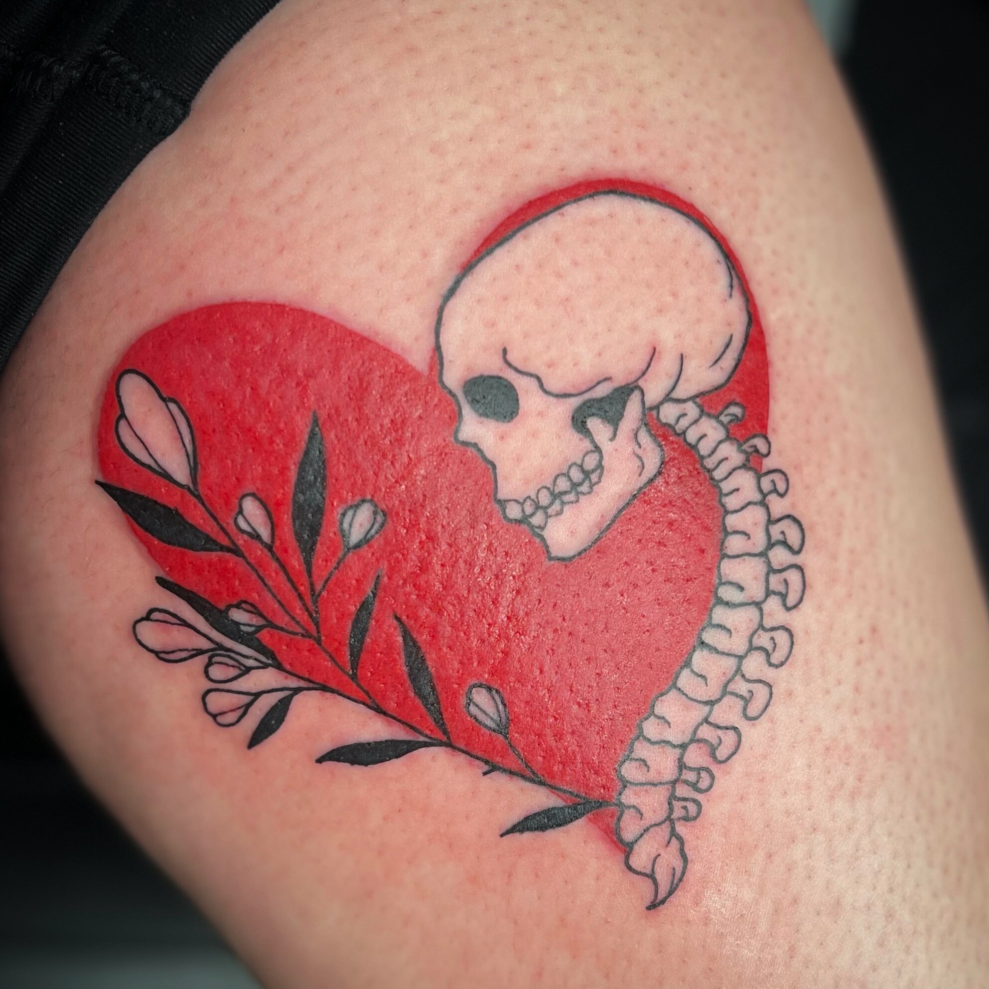 Some Vday flash!
.
.
.
.
#girlswhotattoo #ladytattooers #tattooinspiration #njtattooartist #609 #atlanticcounty #colortattoo #blackandgrey #inked #tattoo #traditionaltattoo #tattooart #theinkuisition #amazingink #phillytattooartist #traditionaltattoo