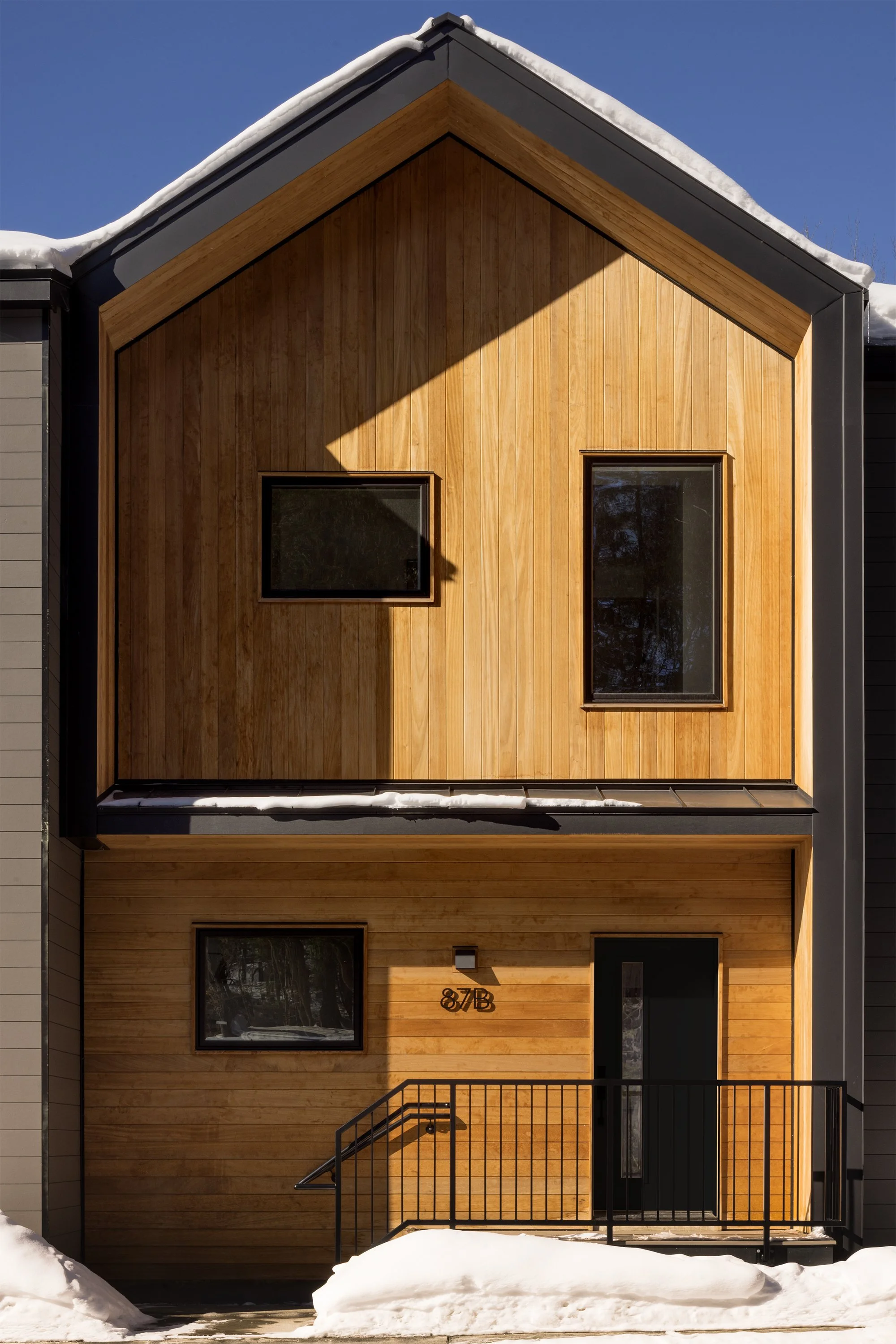 1C9A5760-1-full clean up_RS.jpg