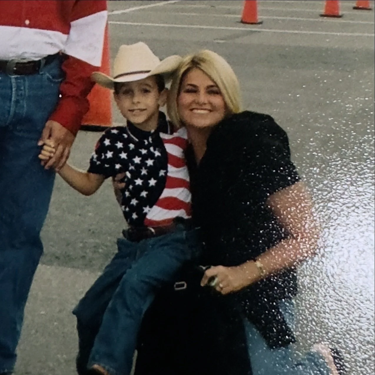 Happy 60th birthday mom! Love you so much! ❤️