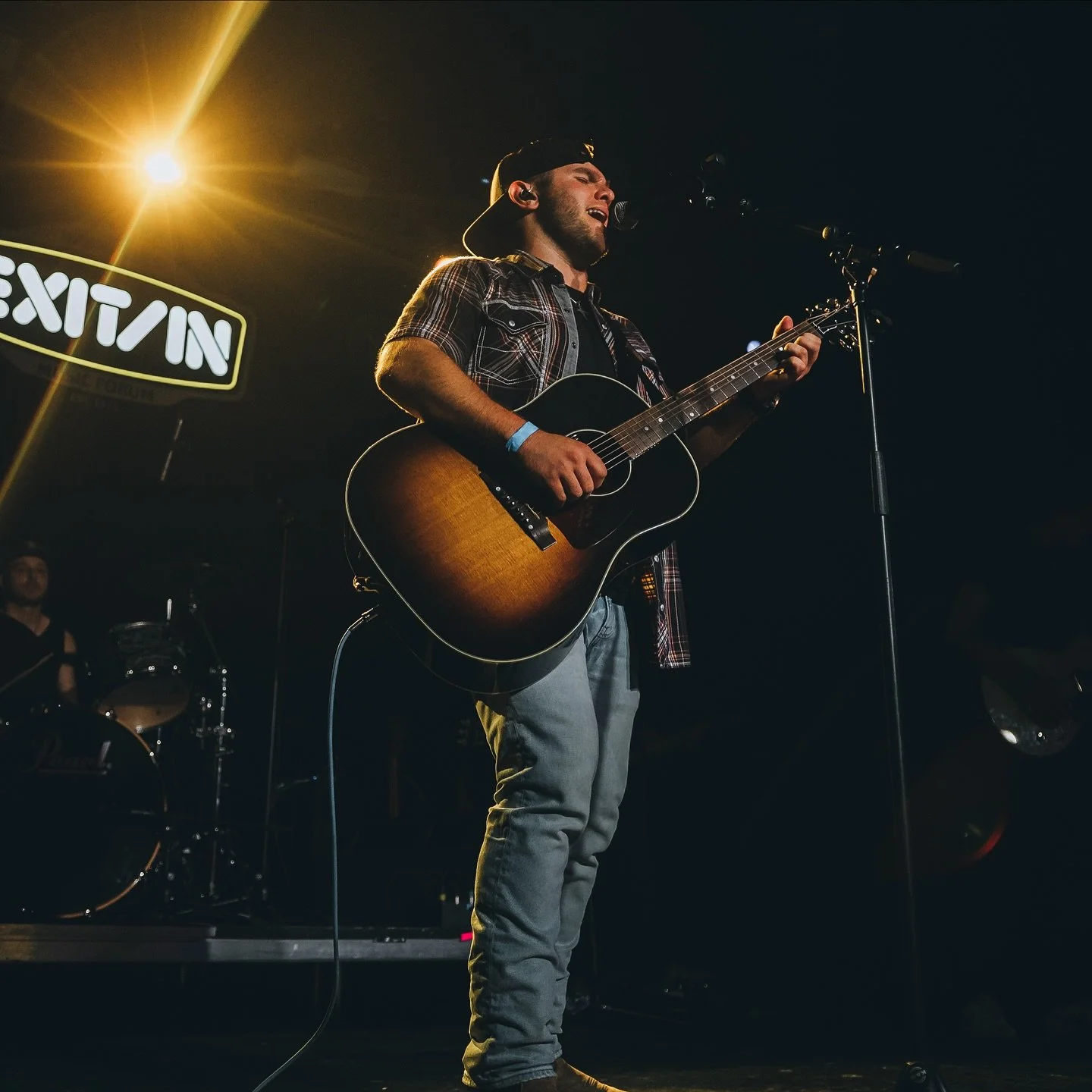 THANK YOU NASHVILLE! 🙏 Couldn&rsquo;t have asked for a more special album release party. The best part was jamming out with fans who traveled hundreds of miles to be there! Thank you for showing up big and rocking out all night long with me! Next st