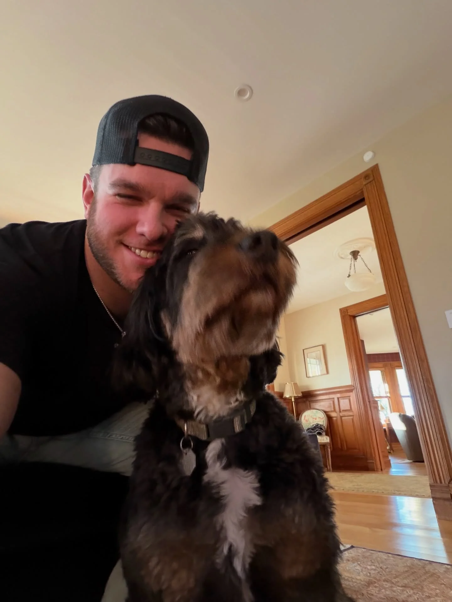 🎄 MERRY CHRISTMAS! I LOVE Y&rsquo;ALL! THANK YOU FOR AN AMAZING YEAR! 🎁 #HoldynBarder #MerryChristmas