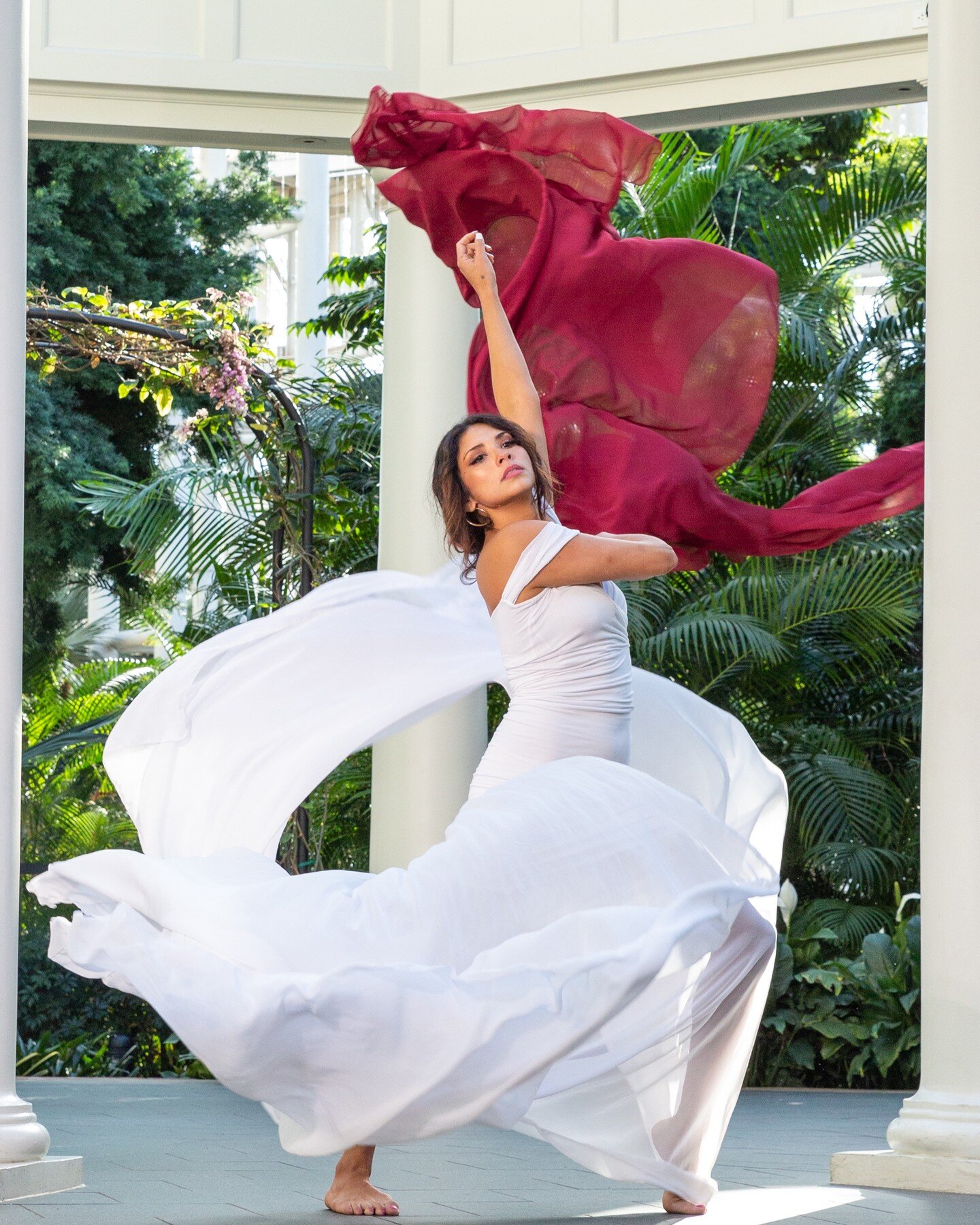 Adding a little color to your weekend. 

model: @lexie_martinez_ 
dress: @sewtrendyaccessories 

#sunday #sundayfunday #sundayvibes #instagood #photography #instagram #picoftheday #goodvibes #sewtrendyaccessories #nashville #imagingusa2023