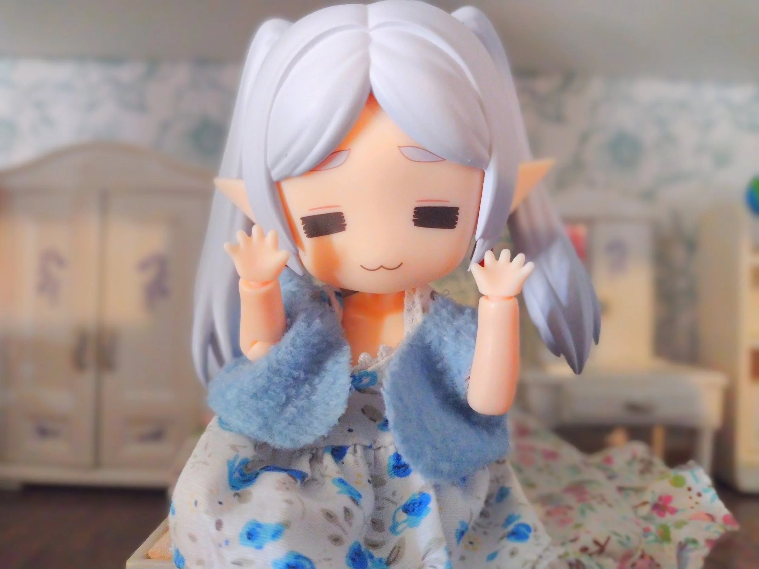 Yet Another Laid-Back Day with a Happy Frieren 