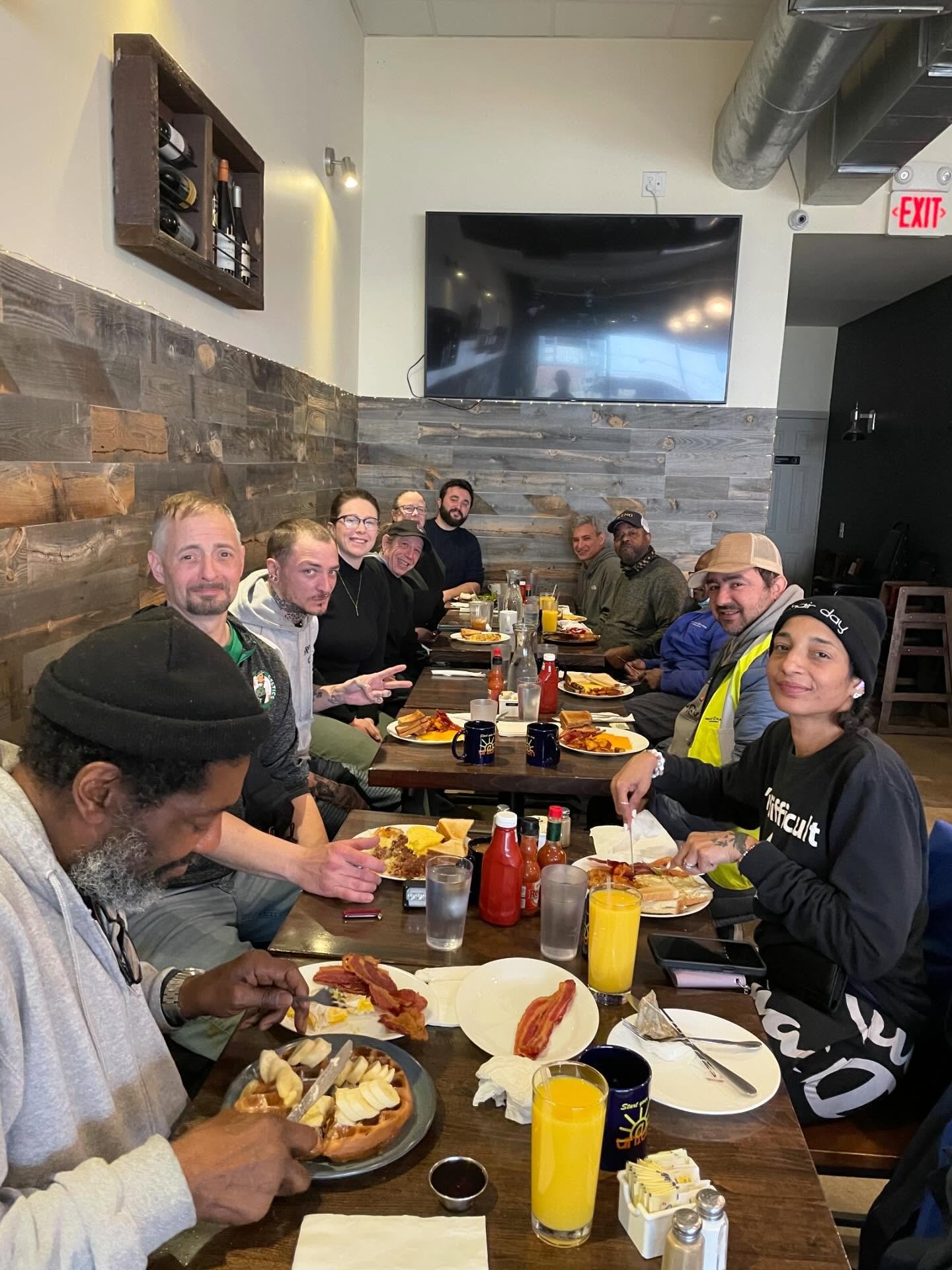 If you see these guys shoveling out Allston Village today make sure to say thank you! 

Our Project Place street team cleans up the neighborhood every Monday and Thursday, picking up trash, shoveling snow and leaves, and making Allston cleaner and sa
