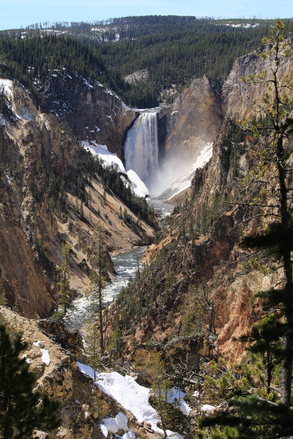 Yellowstone_Grand_Falls.jpg