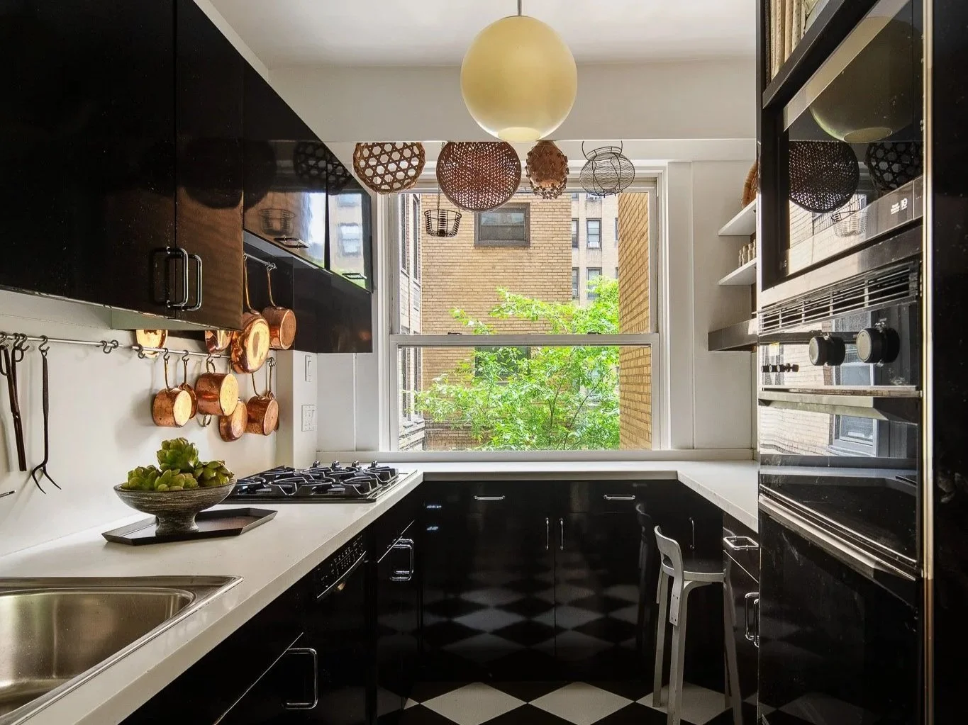 315 E 68th St #3F
Sold At-Ask | 27 DOM