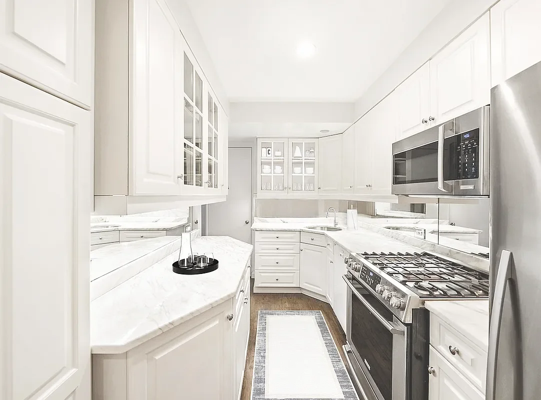 430 E 57th VIRTUAL 4.webp