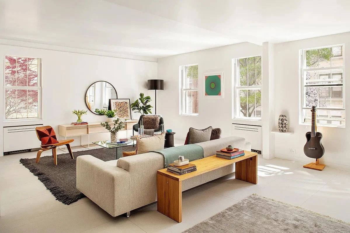 75 Bank St #2J
Sold At-Ask after 14 DOM