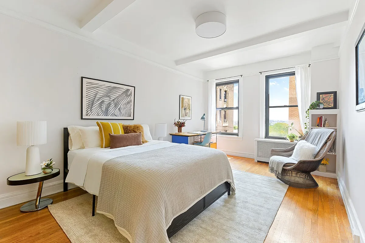 135 Eastern Parkway #14E
$275K Over Ask | 26 DOM