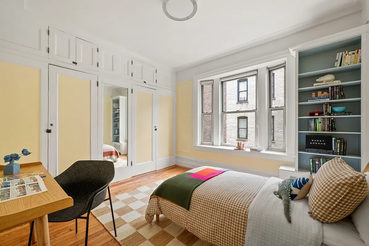 520 W 110th St #4C
Sold At-Ask | 30 DOM