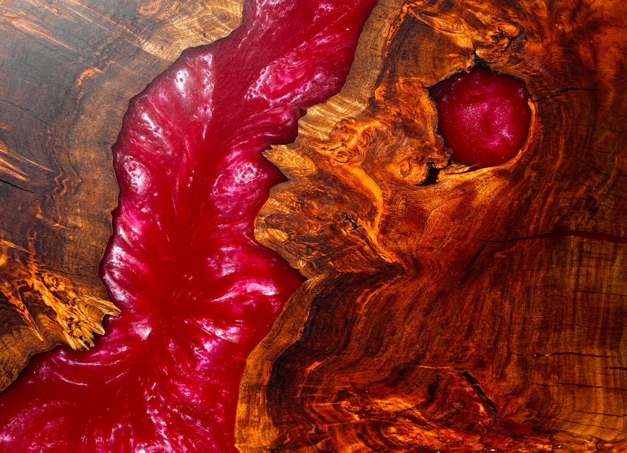 cottonwood with red/pink