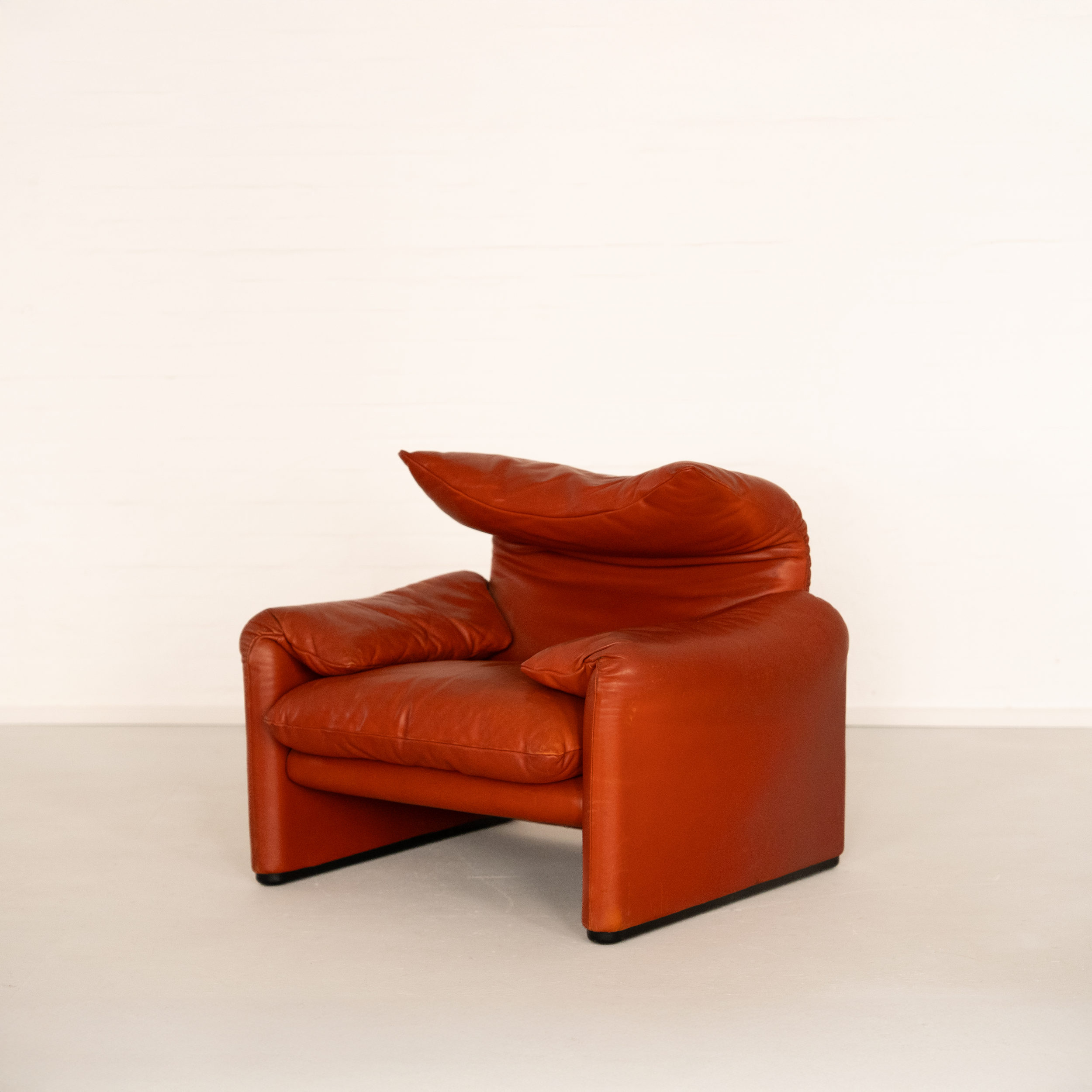 Maralunga by Vico Magistretti for Cassina
