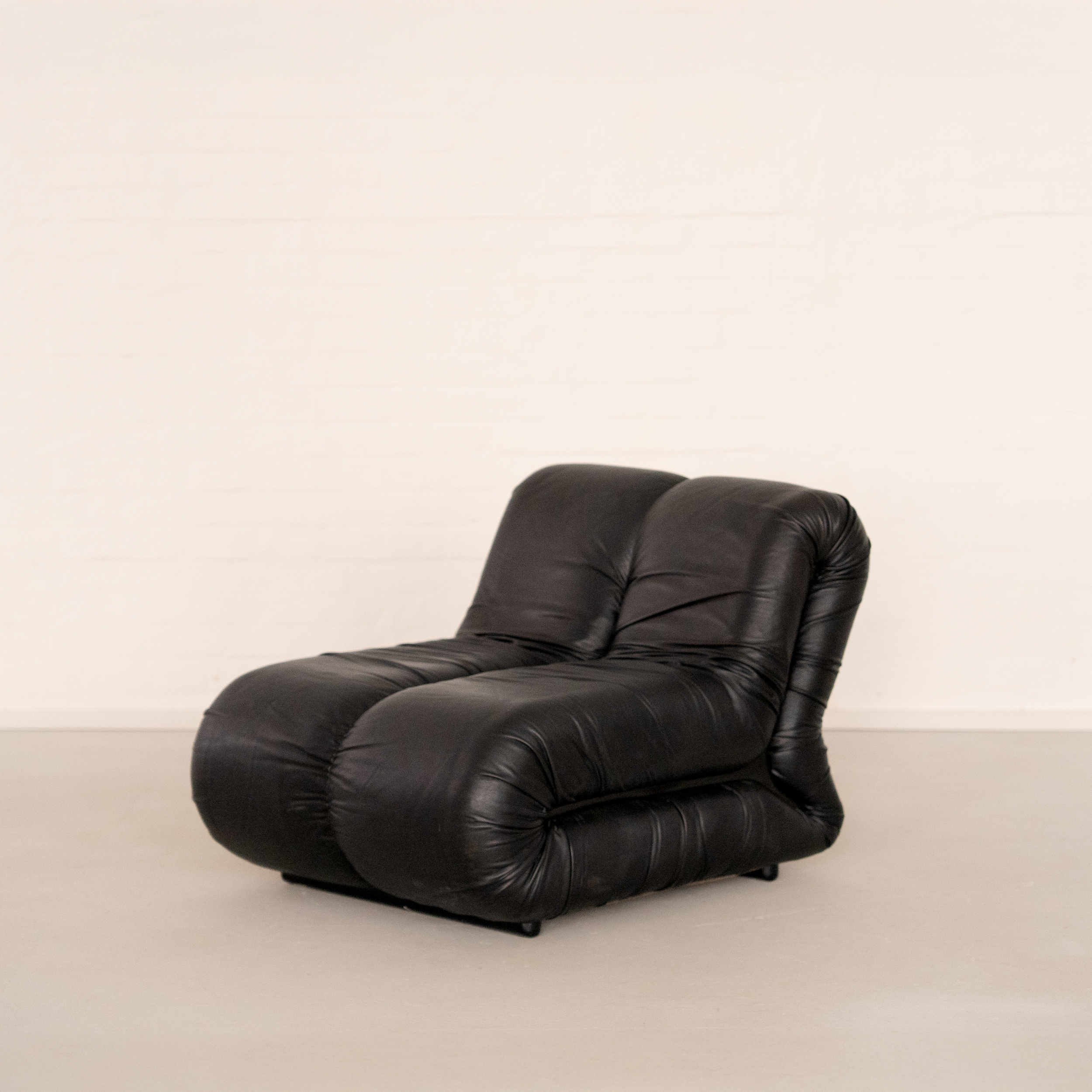 Pagru by Claudio Vagnoni for 1P