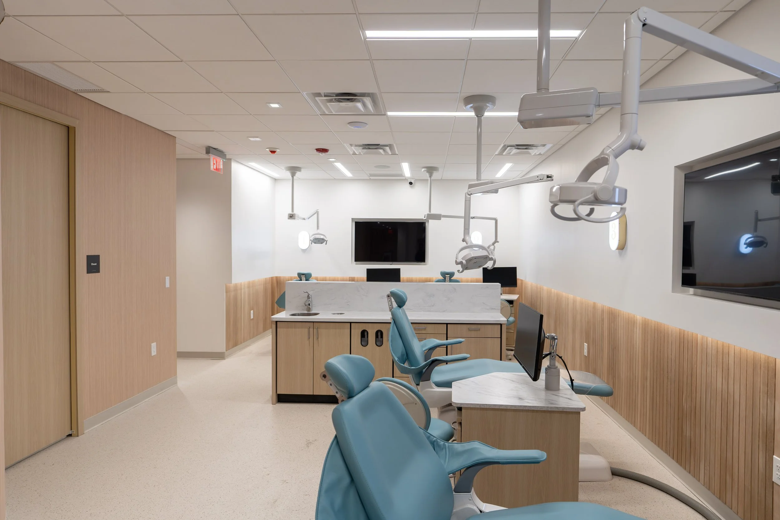Top 10 Things You Must Know Before Choosing Your Orthodontist