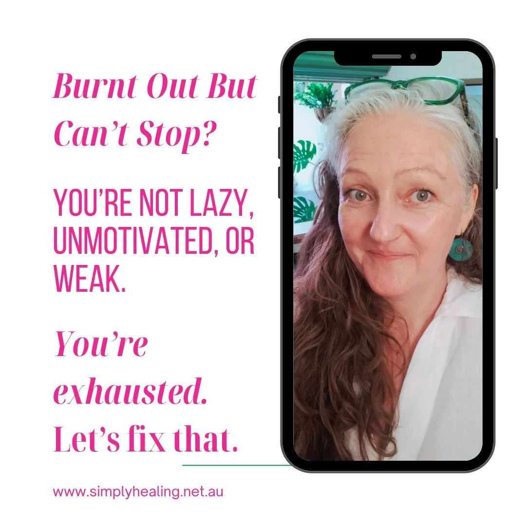 Feeling like you&rsquo;re running on empty&mdash;but can&rsquo;t stop the treadmill?
This one&rsquo;s for you.
Here&rsquo;s how to start healing from burnout without giving up on real life.
📖👉 www.simplyhealing.net.au/blog/burnt-out-but-i-cant-stop