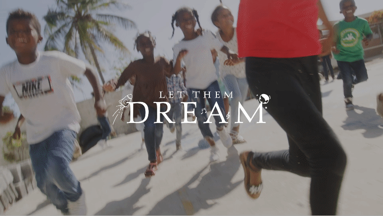 COMP_SS_WHAT KIDS DREAM ABOUT (1).gif