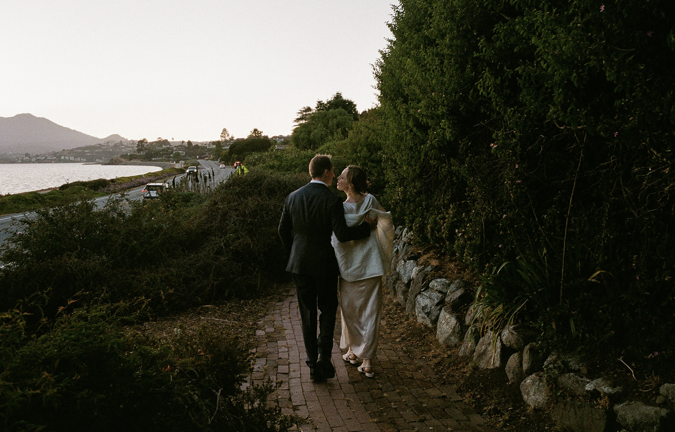 Nia &amp; Kyle // A wedding at the Tiburon Art and Garden Center 
