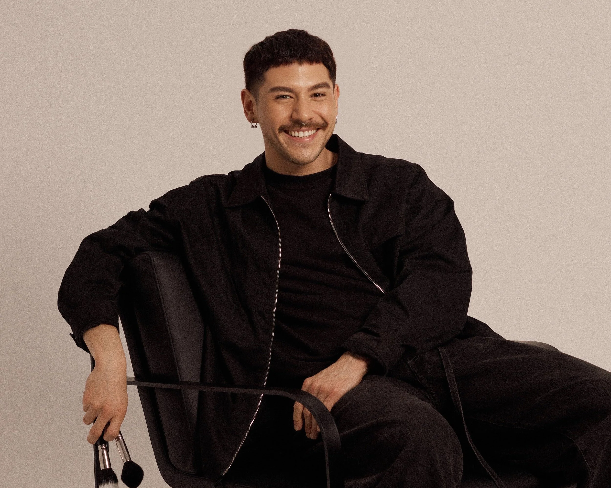 DANIEL TAN