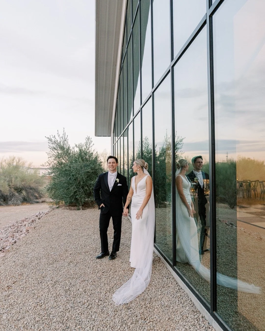 One year (and some days) - happy first wedding anniversary! 🥂