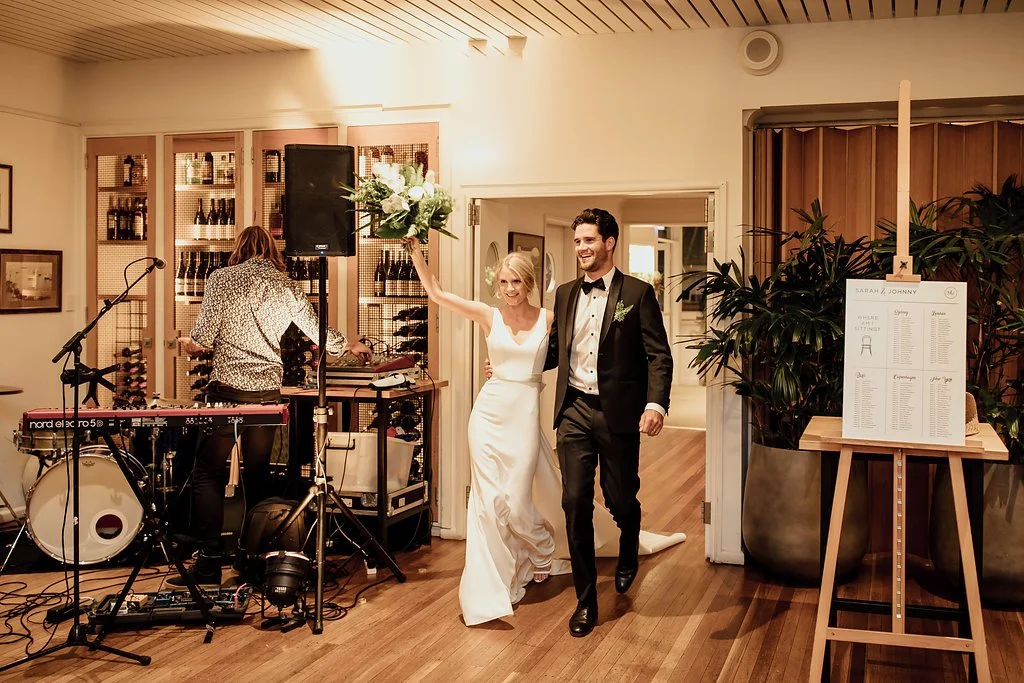 real-wedding-sarah-and-johnny-photography-by-jimmy-raper_1.jpg