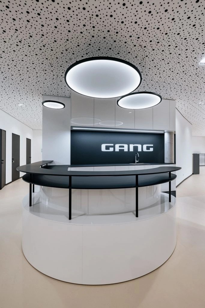 Luna lighting solution by &Costa - Gang headquarters, Germany - © photo courtesy of Karl Lassacher Foto