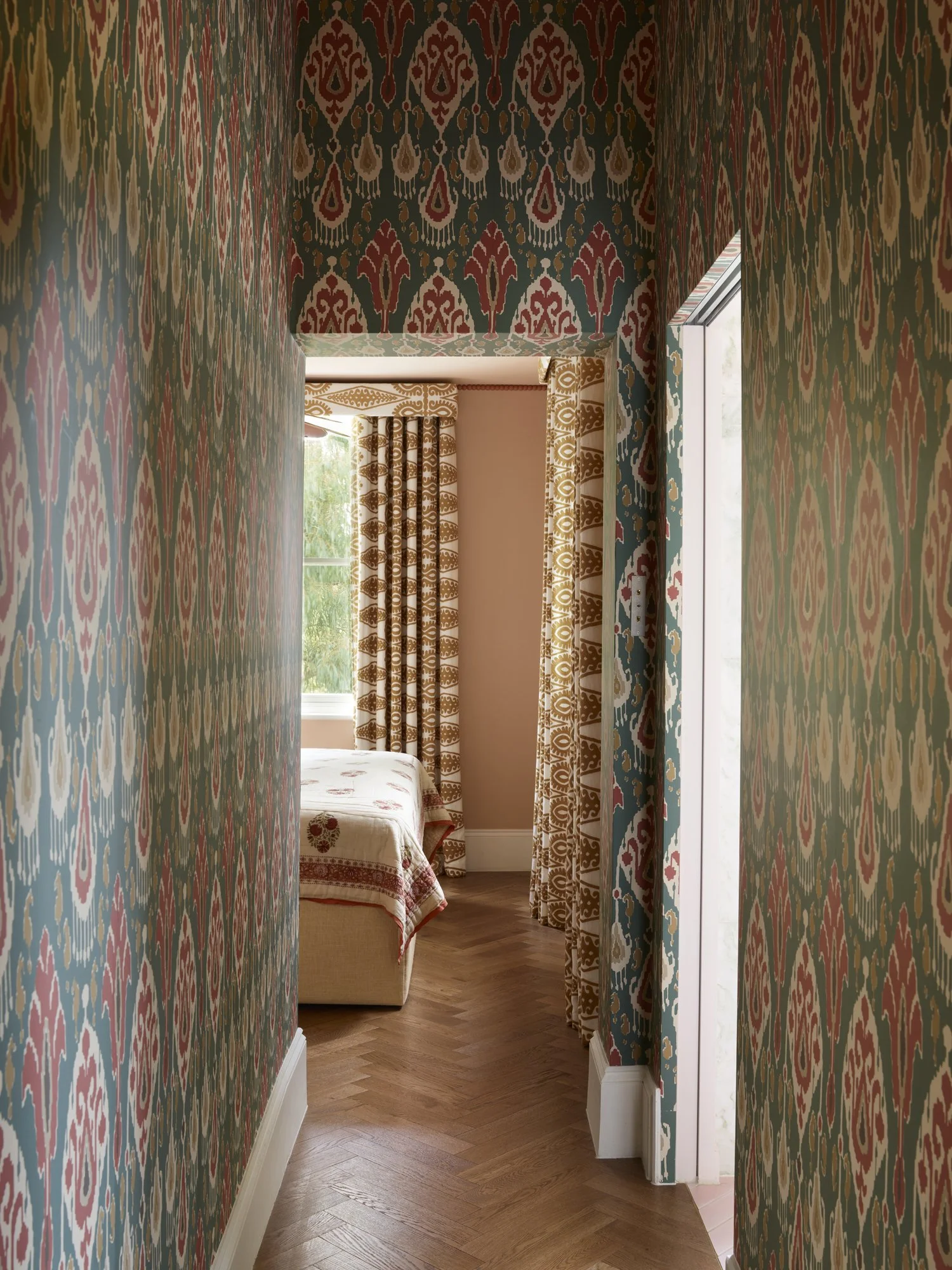 Carina Aldebert terrace100982v1a.jpg