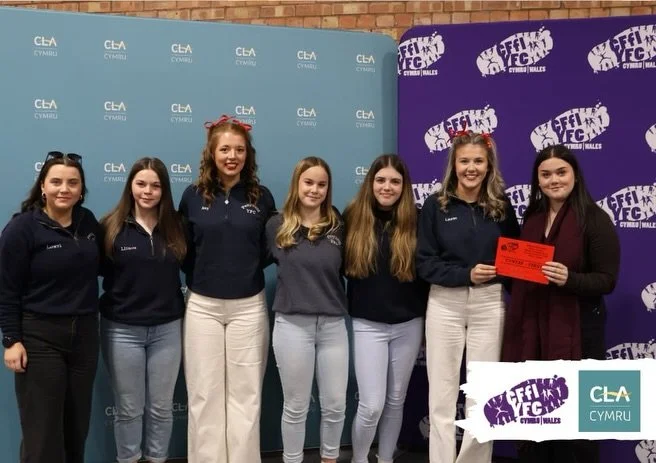 𝐈𝐭&rsquo;𝐬 𝐛𝐞𝐞𝐧 𝐚 𝐛𝐮𝐬𝐲 𝐟𝐞𝐰 𝐦𝐨𝐧𝐭𝐡𝐬 𝐟𝐨𝐫 𝐑𝐚𝐝𝐧𝐨𝐫 𝐦𝐞𝐦𝐛𝐞𝐫𝐬 𝐰𝐢𝐭𝐡 𝐥𝐨𝐭𝐬 𝐨𝐟 𝐬𝐮𝐜𝐜𝐞𝐬𝐬 𝐚𝐭 𝐖𝐚𝐥𝐞𝐬 𝐥𝐞𝐯𝐞𝐥 🏆💜

Entertainment 🎭
Aberedw YFC~ 4th 

Public Speaking 🗣️
🥇Comercial Dance, Penybont YFC 
