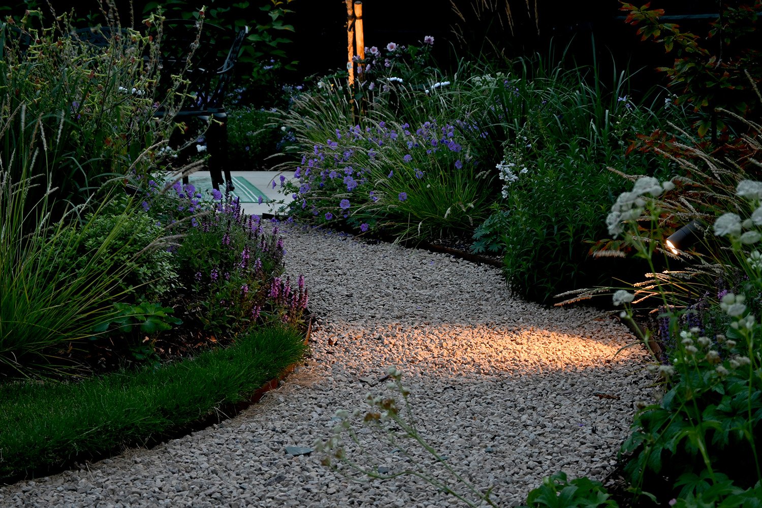 robert-johnson-garden-design-Langtoft-curving-path-lighting.jpg