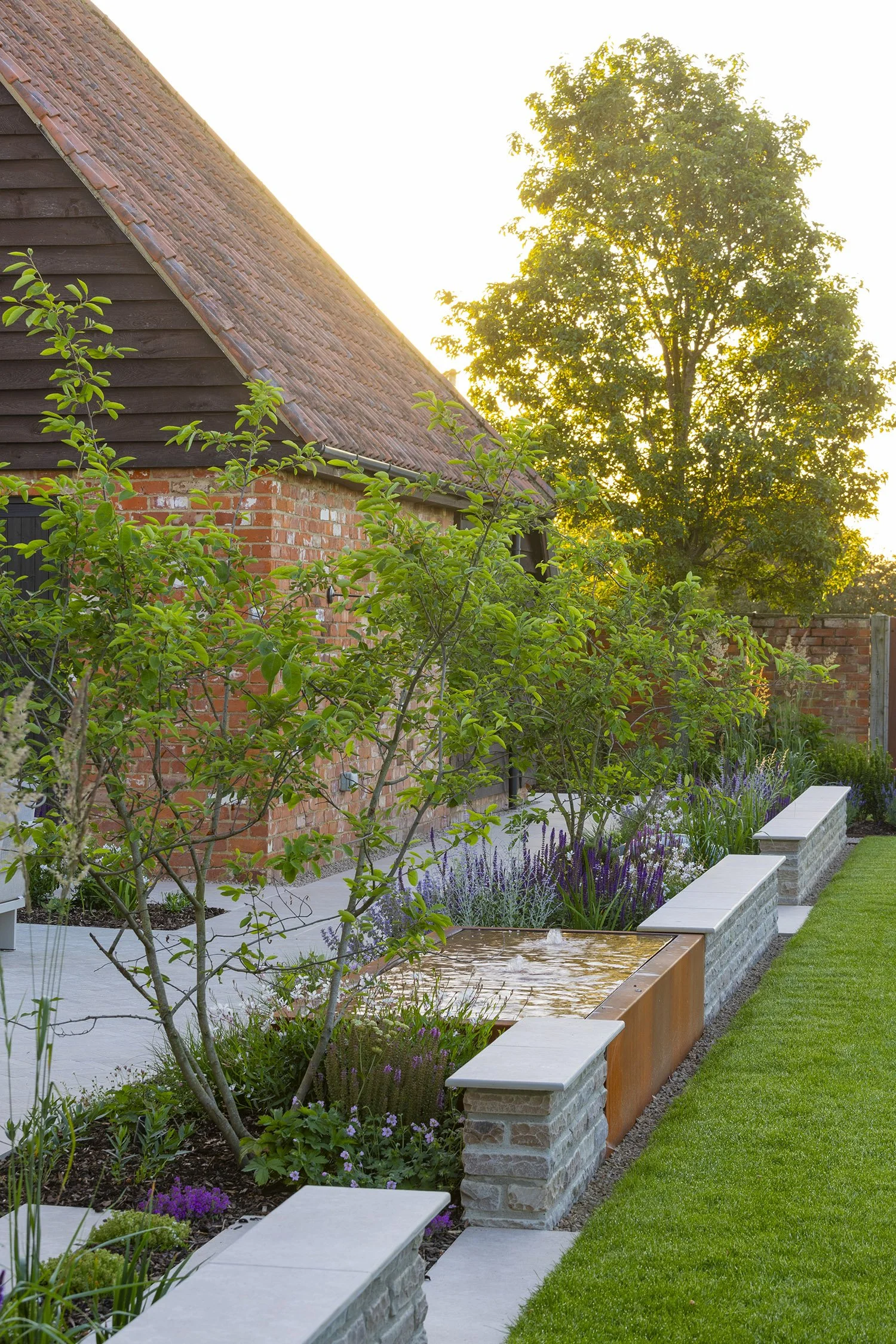 robert-johnson-garden-design-Lincs-corten-water-feature-stone-walling.jpg
