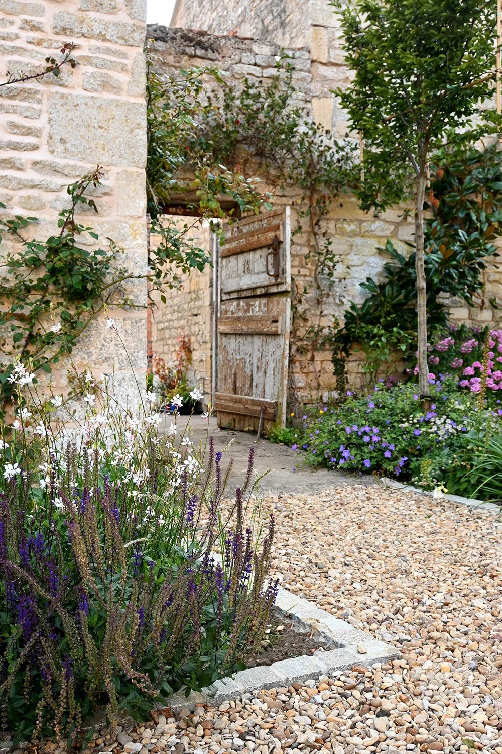 robert-johnson-garden-design-Grantham-heritage-property.jpg