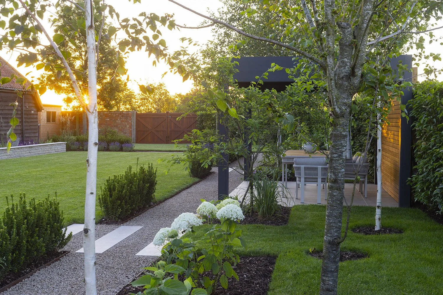 robert-johnson-garden-design-Lincs-lawn-brick-wall-trees-gravel-path-hydrangea.jpg