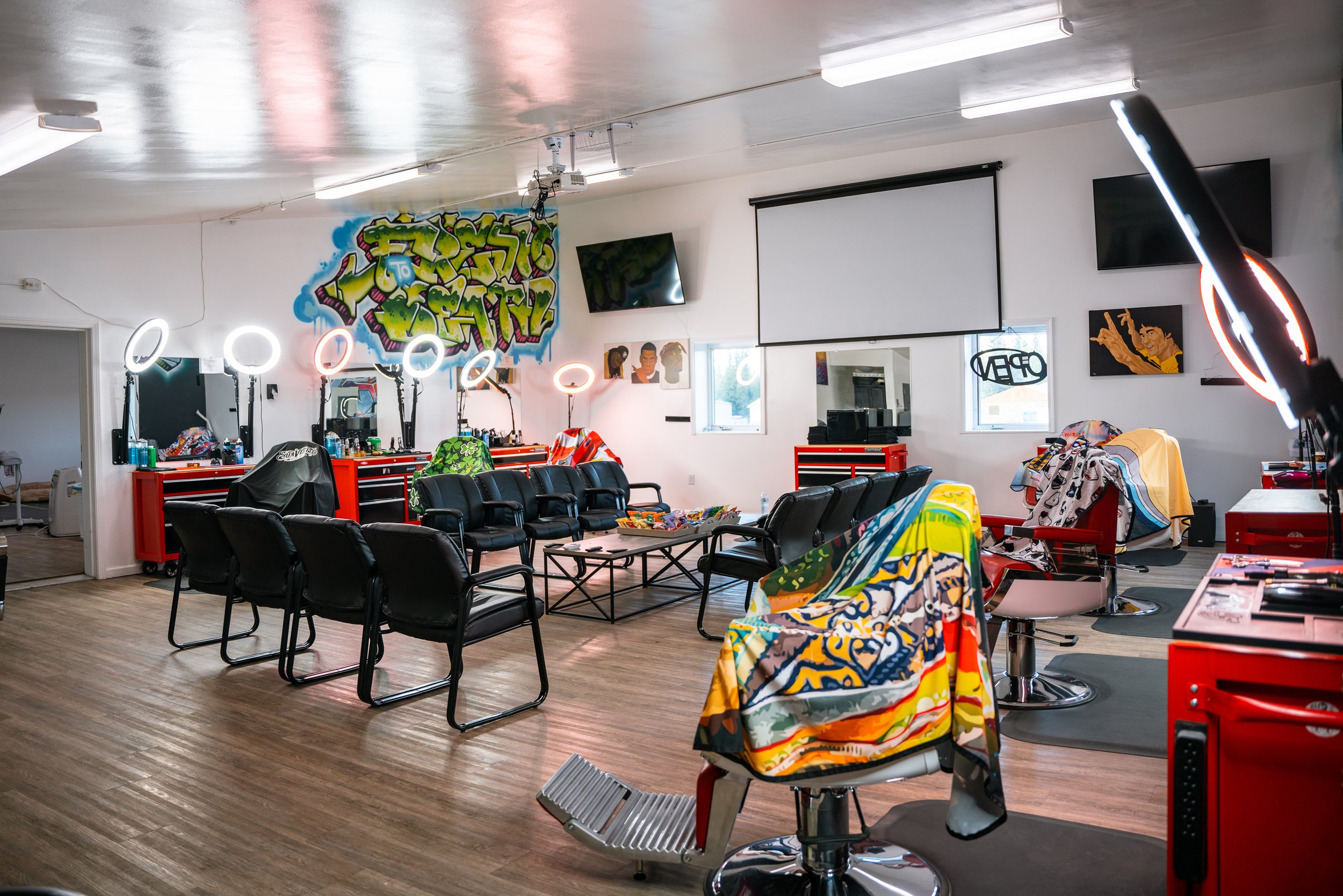 Northern Lights Barber Shop - Barber Shop in Anchorage