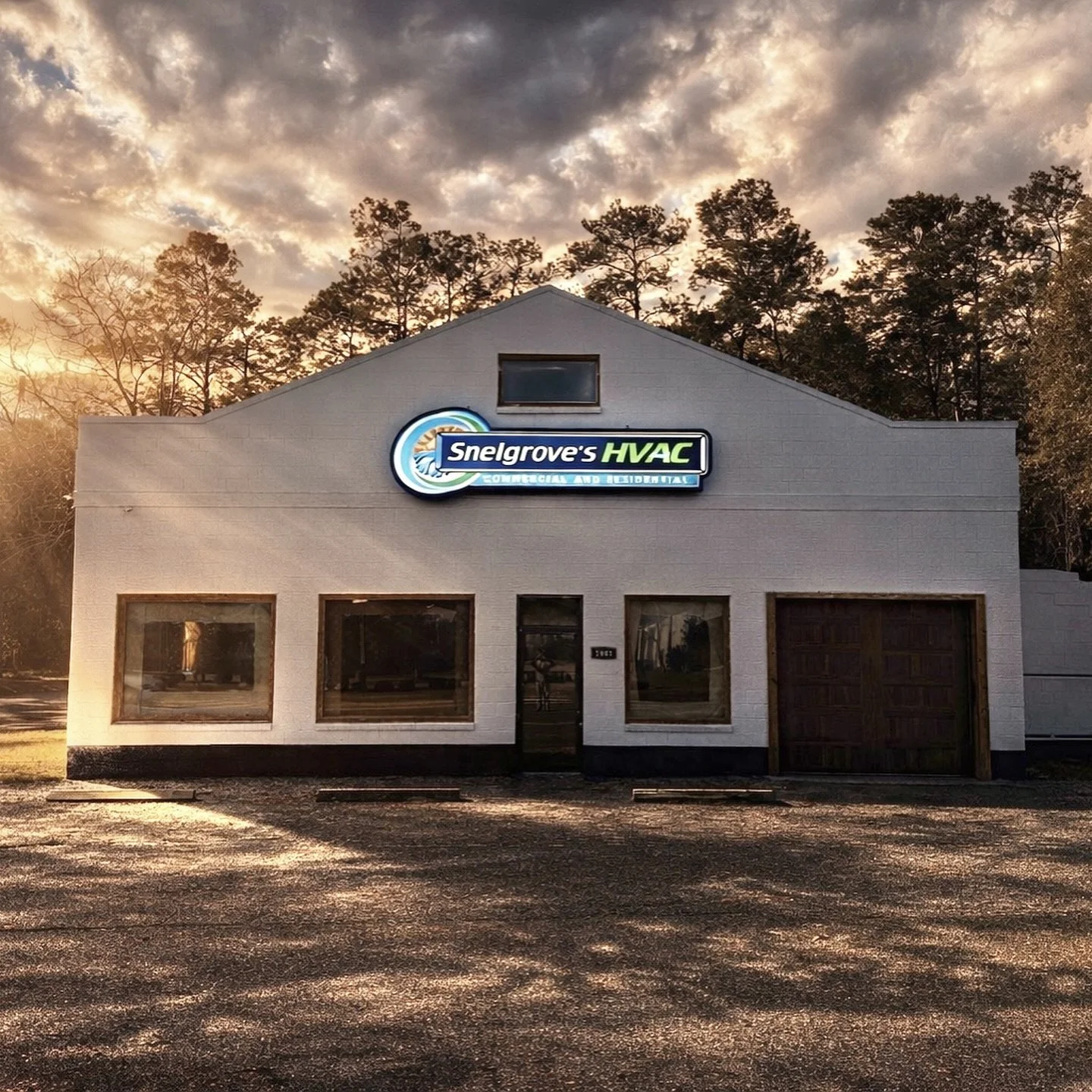 This custom 16ft pan-face cabinet for Snelgrove&rsquo;s HVAC was installed by our experienced, professional installers who take pride in precision, safety, and clean execution. Solid construction, clean lines, and a finished product done the right wa